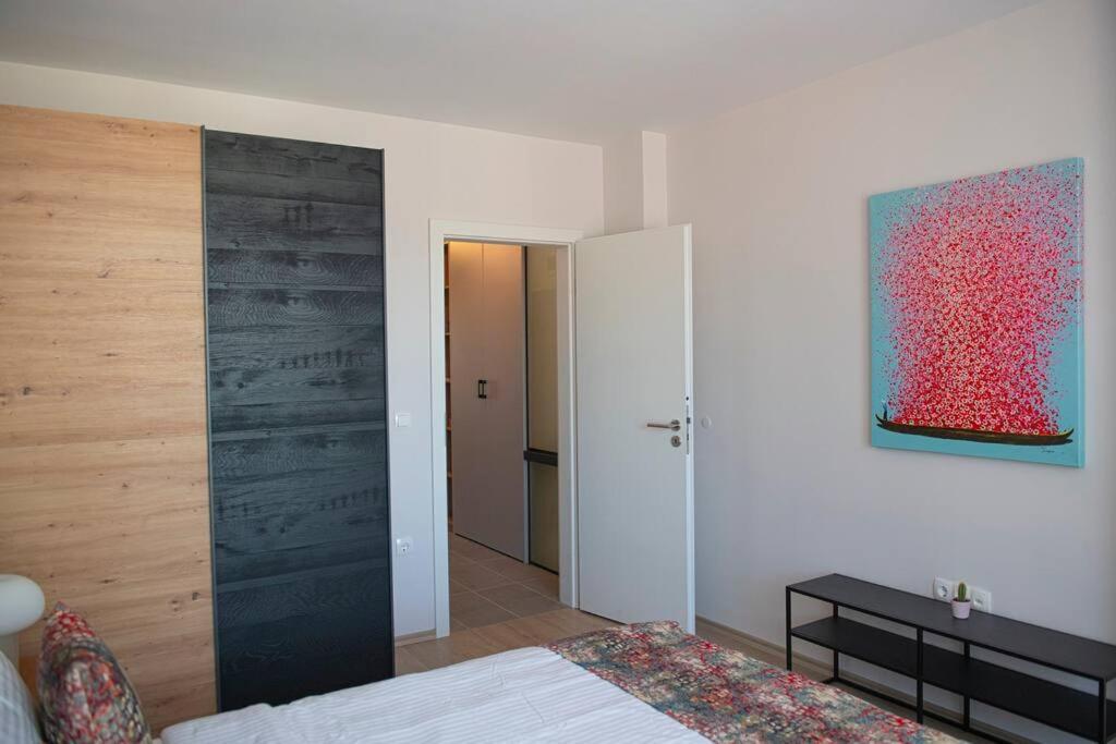 Tokiyo: A Lovely City Center 2 Bedrooms Apartment With Private Parking Sofya Dış mekan fotoğraf